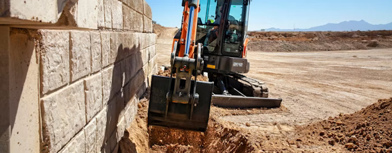 Develon, Yeni Kompakt Ekskavatörü DX42-7 İle Kendi Kulvarında İddialı