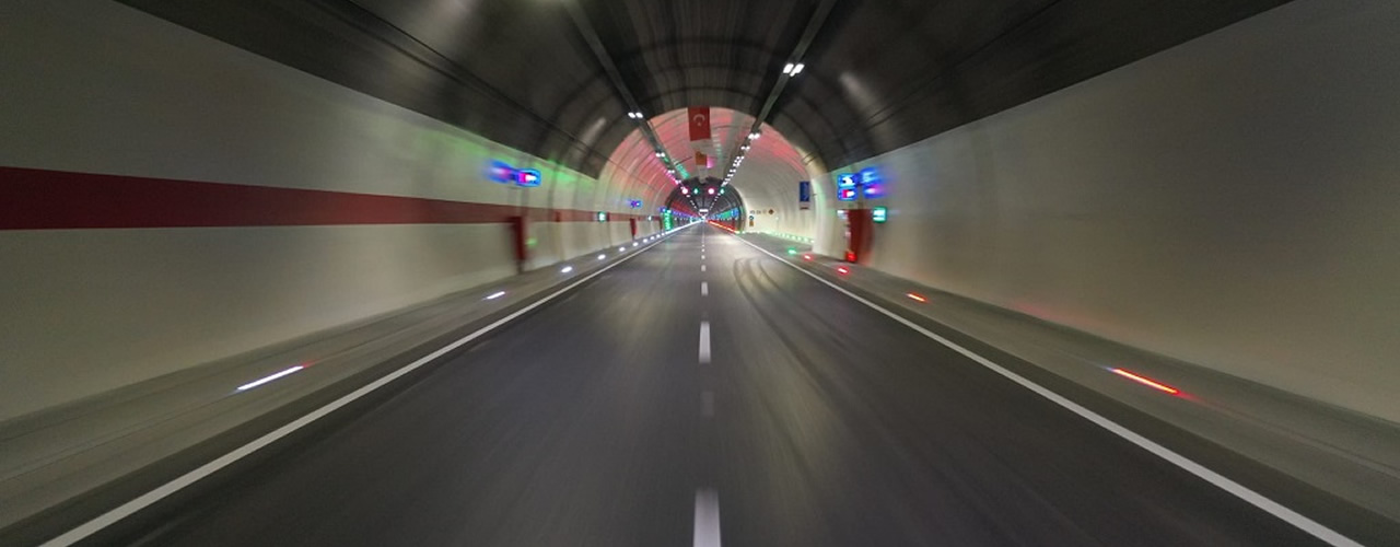 Türkiye'nin ve Avrupa'nın En Uzun Çift Tüplü Karayolu Tüneli Zigana Tüneli Açıldı